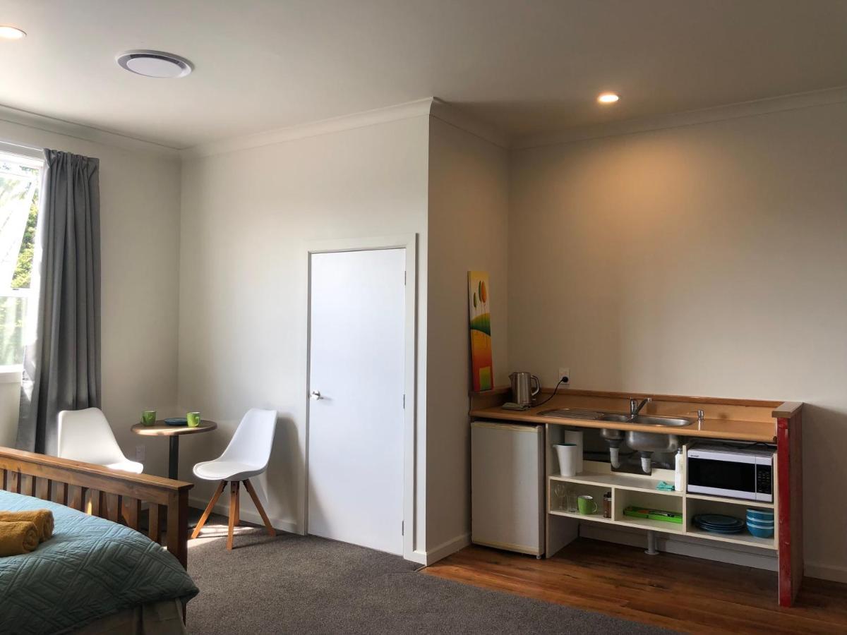 Cosy Studio Perfect For A Couple At Historic Town Raetihi 외부 사진